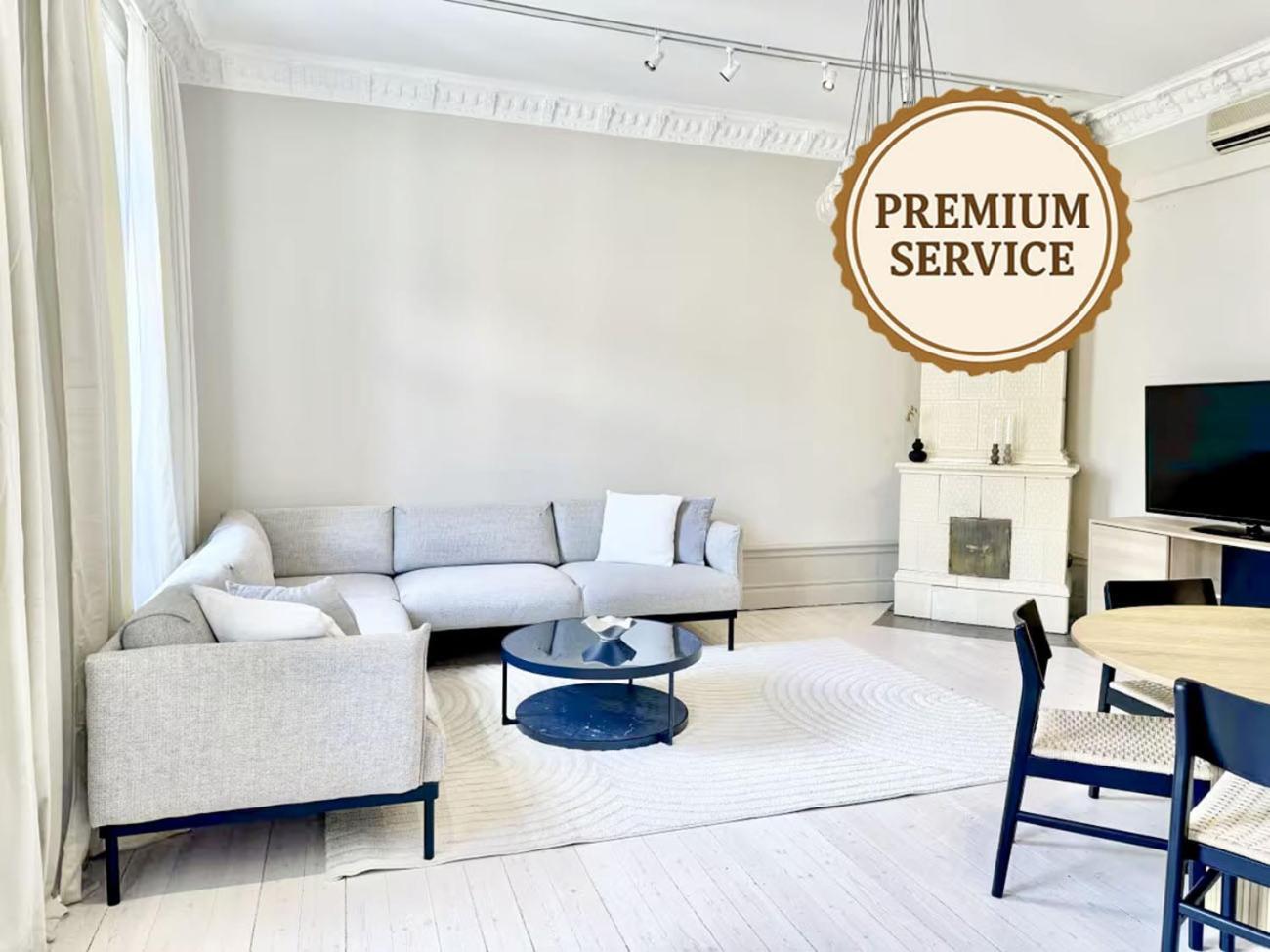 Laegenhet Med Fantastiskt Laege Apartamento Estocolmo Exterior foto